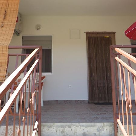 Apartment Cvita Биоград-на-Мору Экстерьер фото