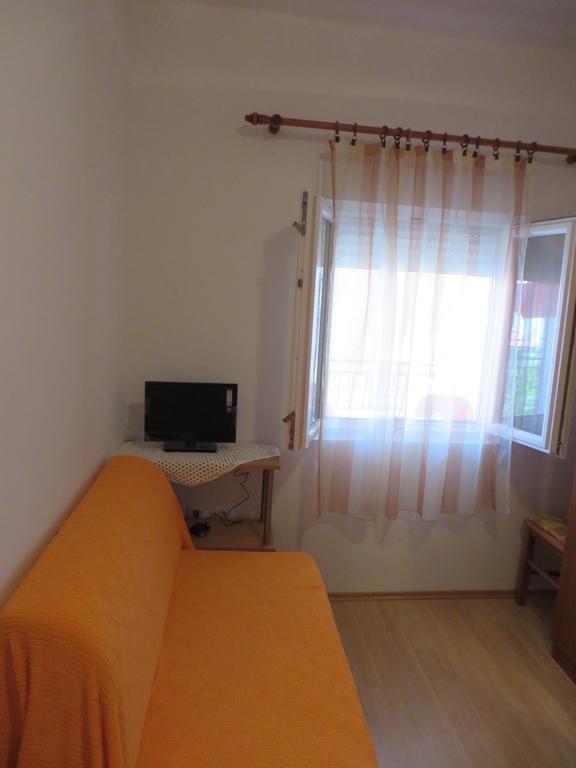 Apartment Cvita Биоград-на-Мору Номер фото