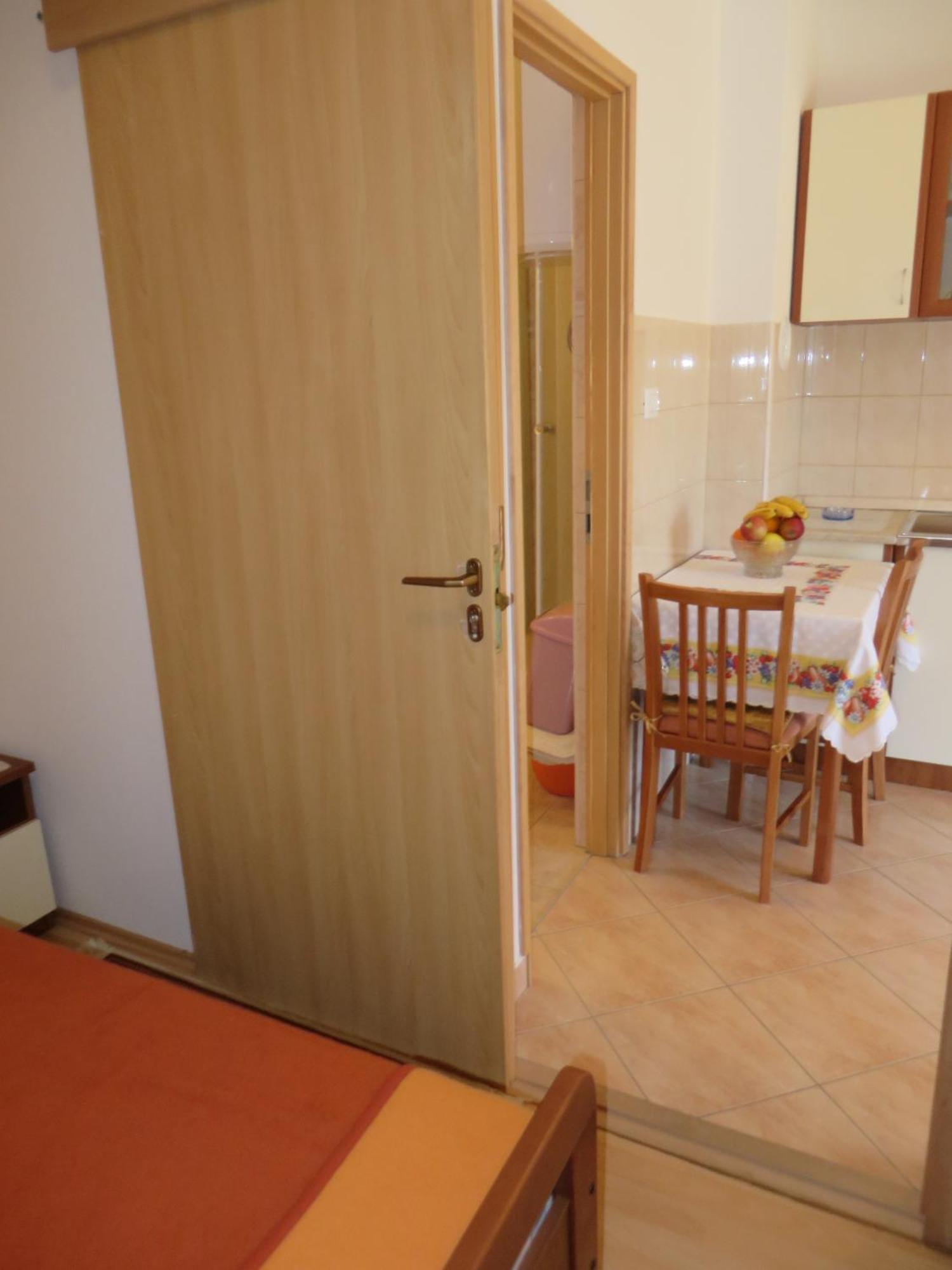 Apartment Cvita Биоград-на-Мору Экстерьер фото