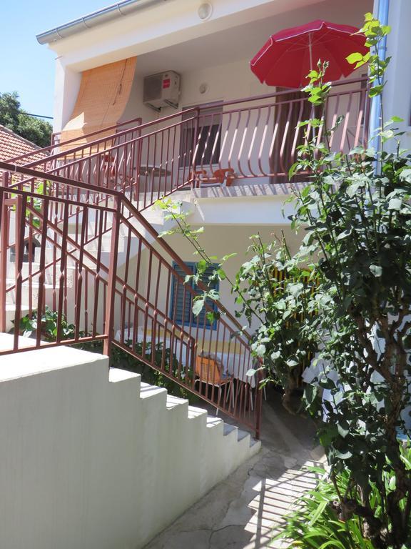 Apartment Cvita Биоград-на-Мору Номер фото