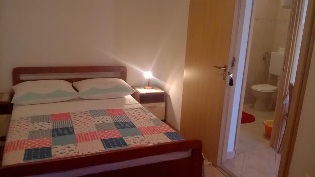 Apartment Cvita Биоград-на-Мору Номер фото