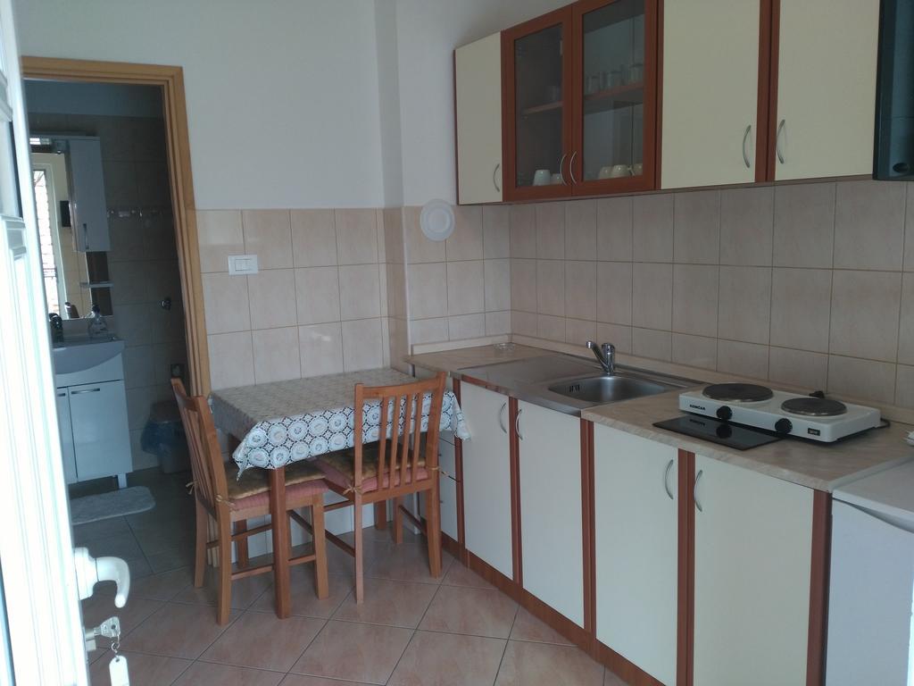 Apartment Cvita Биоград-на-Мору Экстерьер фото